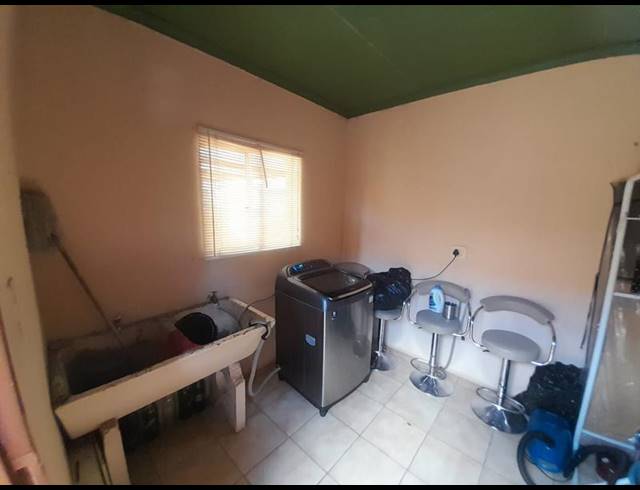 3 BEDROOM HOUSE FOR SALE IN CHANTELLE